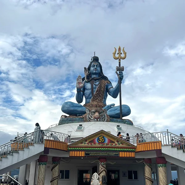 Shiva statue pokhara