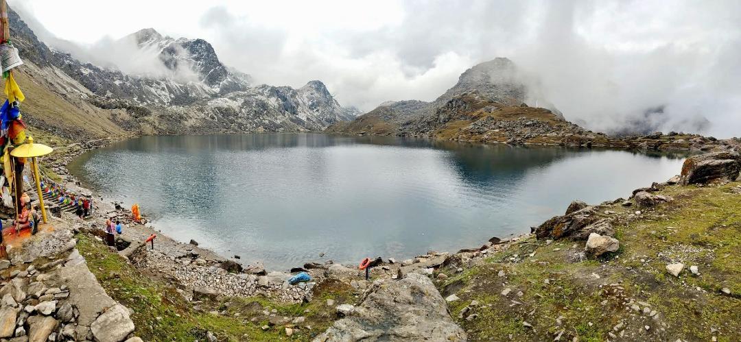 Langtang Gosaikunda Helambu Trek